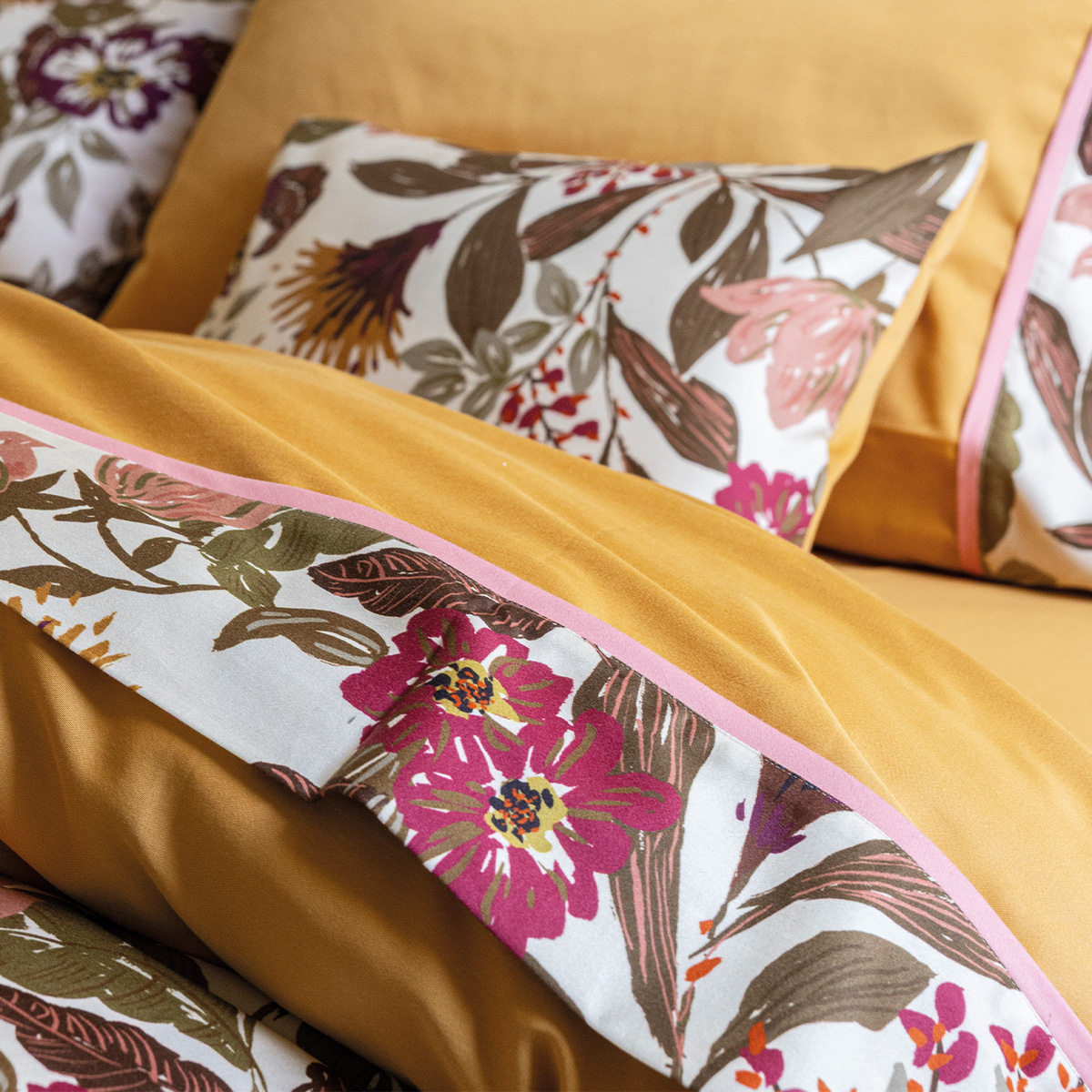 Parures de lit haut de gamme, linge de lit de qualité et de luxe